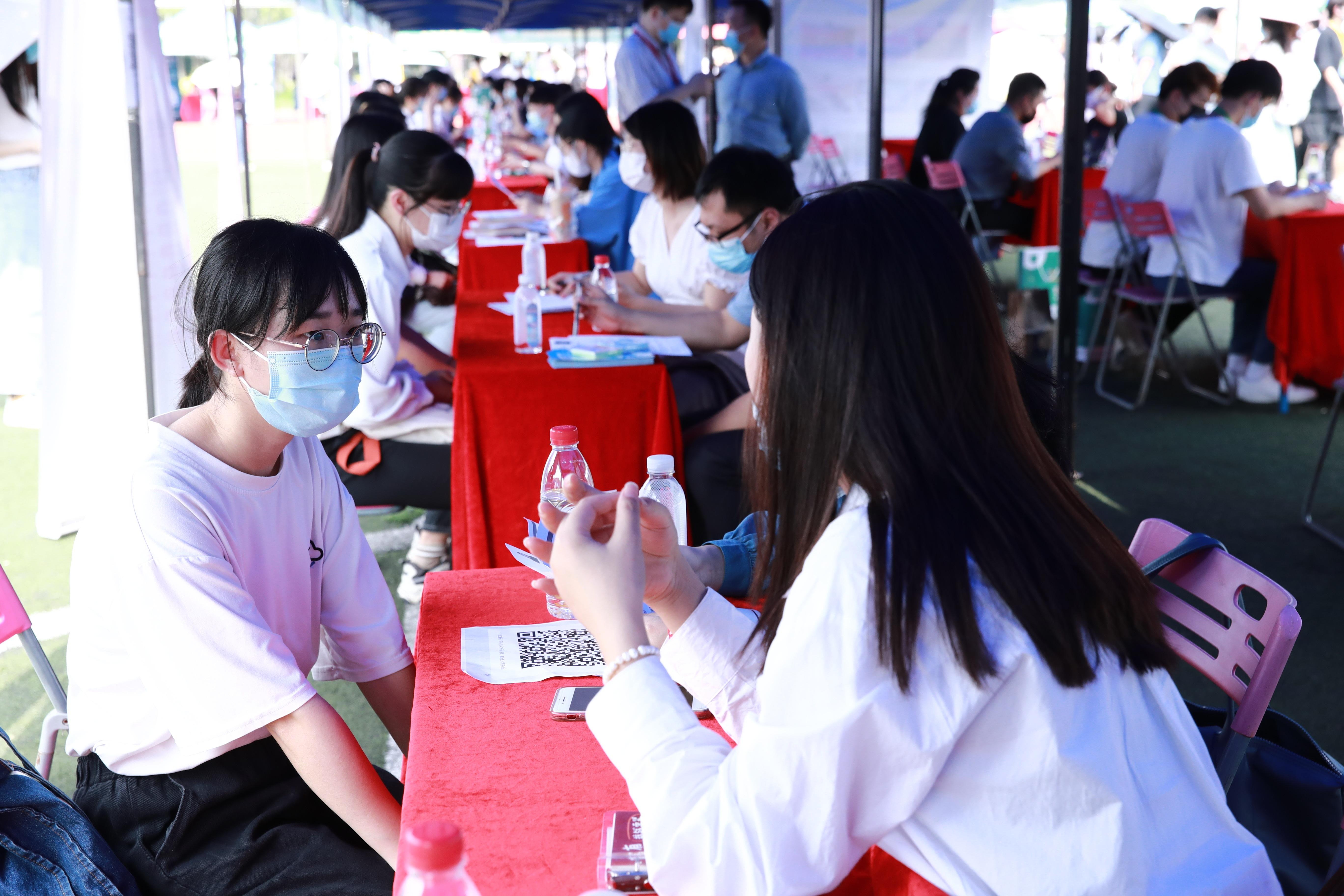 广东住房有限公司电话，连接您与理想居住的桥梁